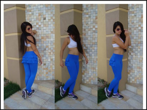 calça com babado estilo Juju